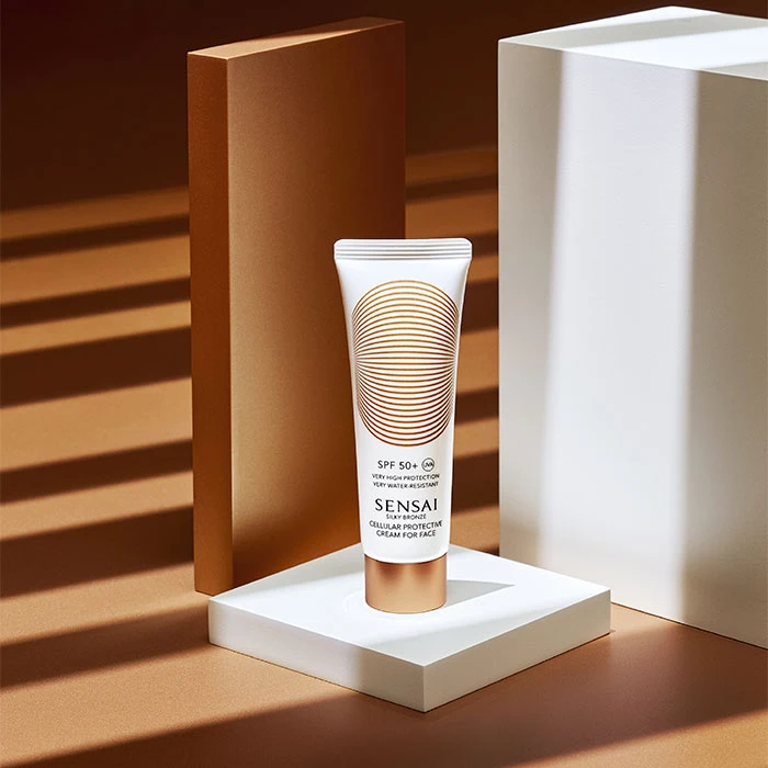 Silky Bronze Cellular Protective Cream for Face SPF50+ Sensai Silky Bronze Cellular Protective Cream For Face SPF50+ -Maquillaje Cuidado Tienda 190996 3