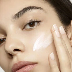 Yves Saint Laurent PURE SHOTS Airthin UV Defender SPF50+ -Maquillaje Cuidado Tienda 198216 5