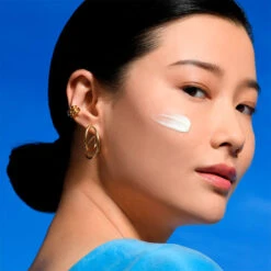 Biotherm Urban UV Defense Hydrating SPF50+ -Maquillaje Cuidado Tienda 211037 4